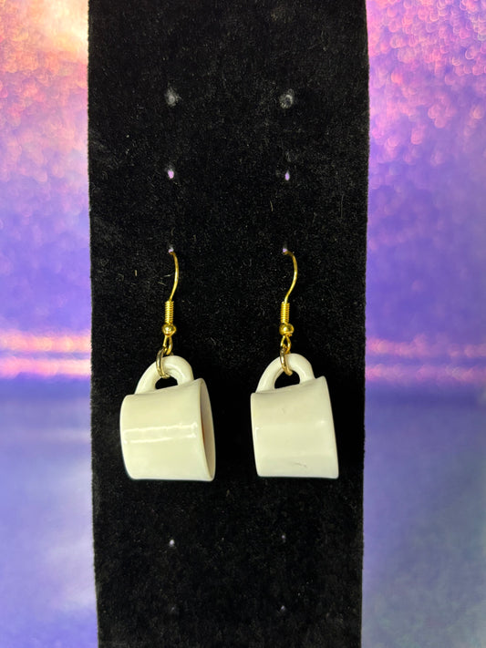 Adorable Coffee Mug Earrings!