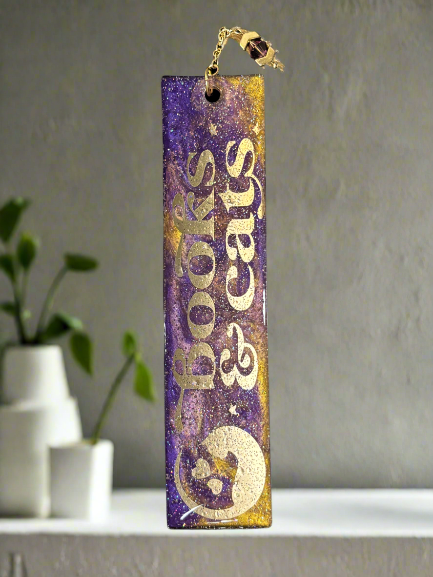 “Books & Cats” Bookmark