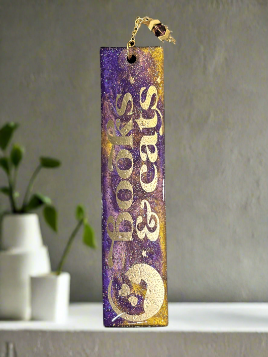 “Books & Cats” Bookmark